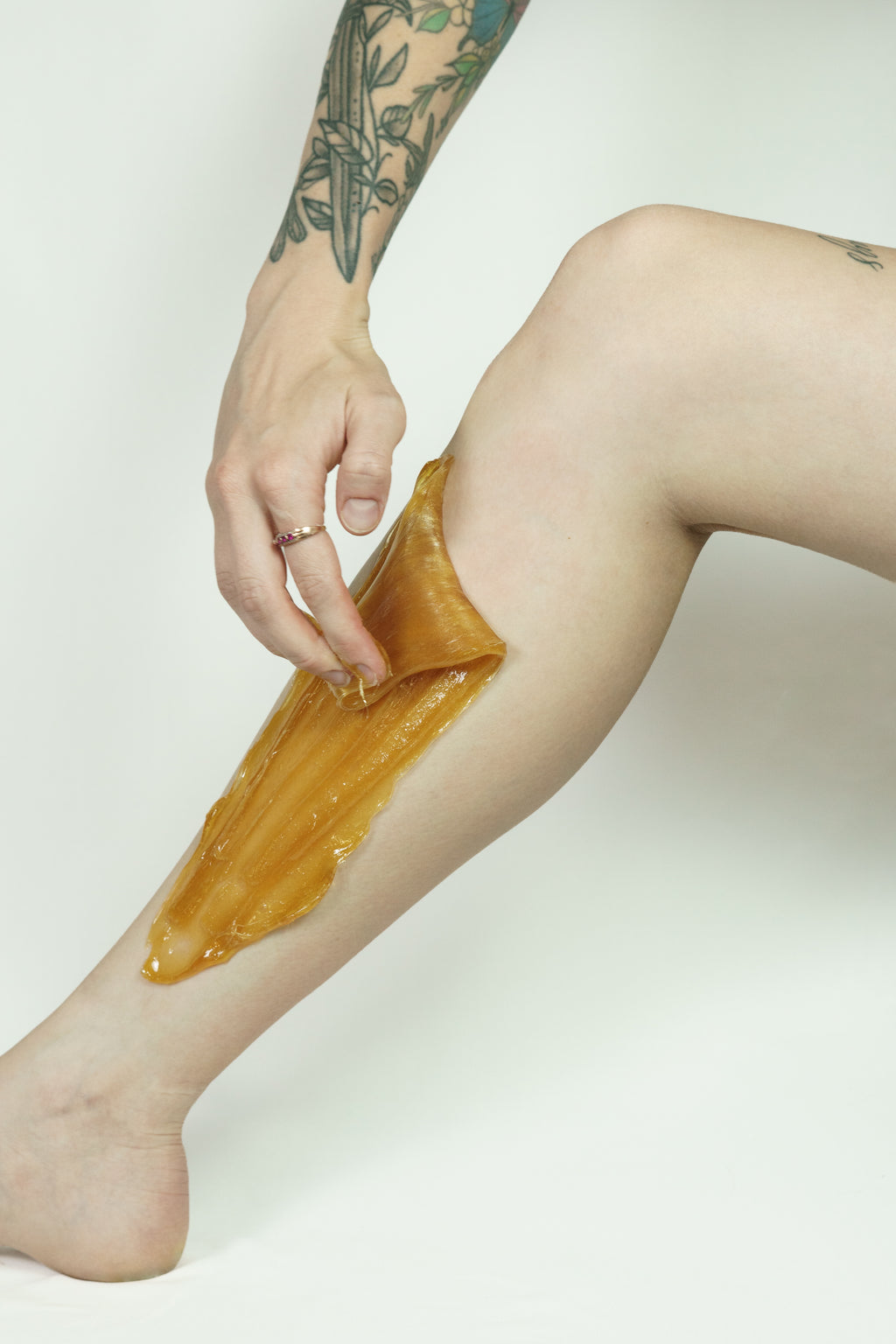 Firm sugar wax